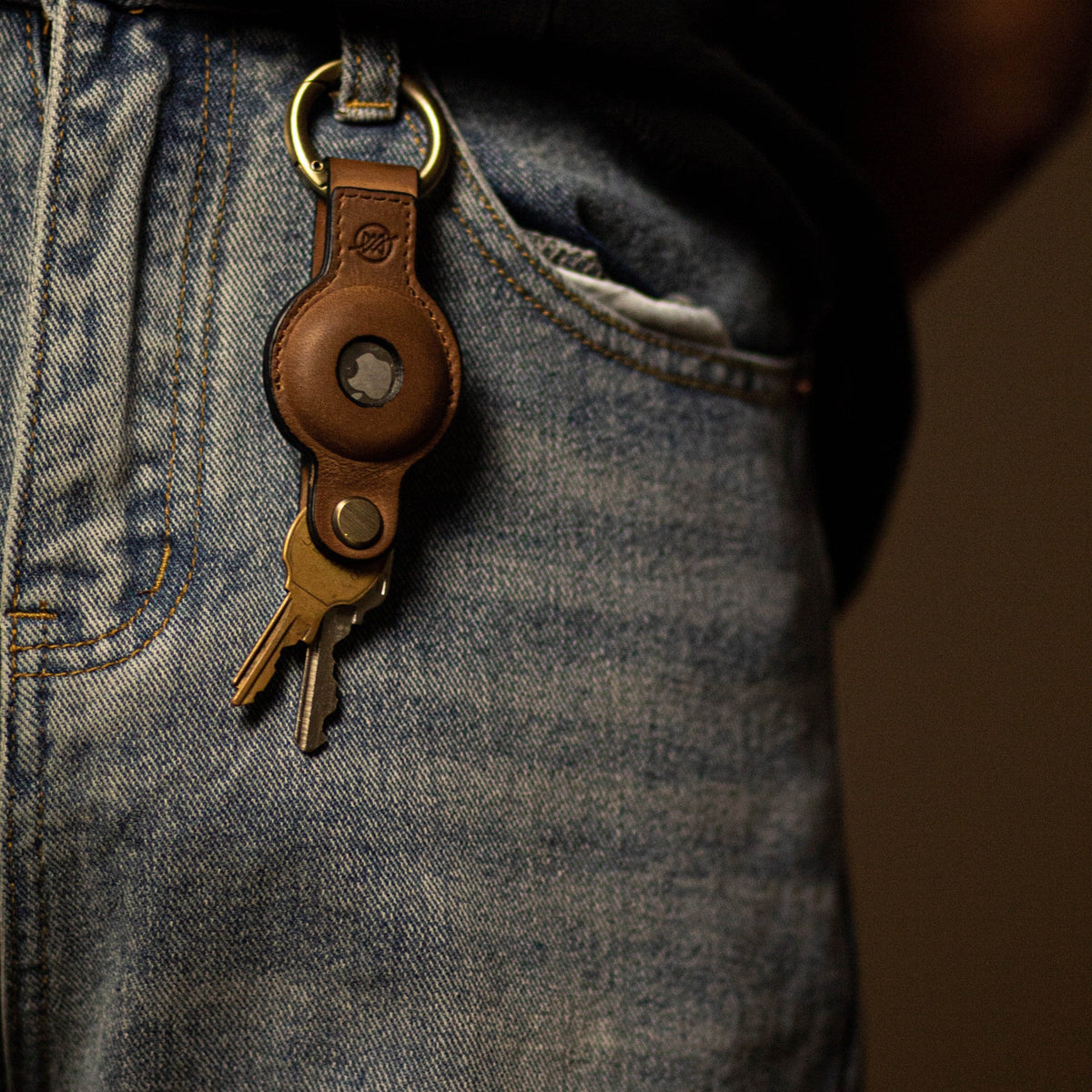 Key Organizer for AirTag, Leather Air Tag Key Holder Keychain